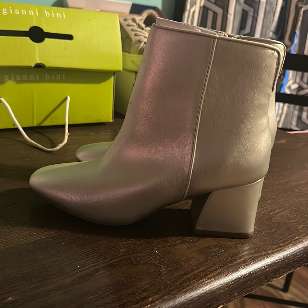 Target boots for winter never worn